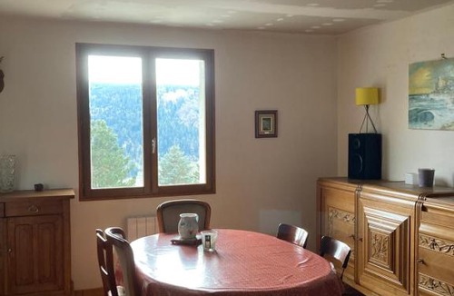 Murat-le-Quaire House | Maison Le Pré Grand