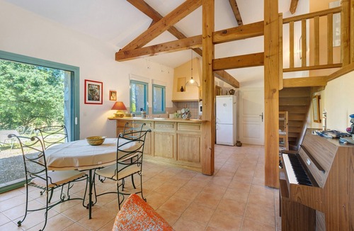 Singleyrac House | Maison Les Vignes Perdues: Nature Escape in the Heart of Dordogne