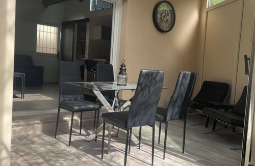 Eaubonne House | Maison Luxe + Parking + Garden. 20min Paris/CDG and train station 5 min