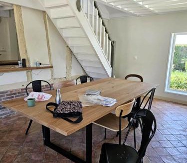 Beaumesnil House | Maison Lyberti 12 pers SPA et Grand jardin