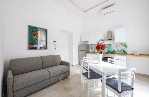 Vittorio Emanuele Apartment | Maison Margherita - One Bedroom Apartment, Sleeps 4