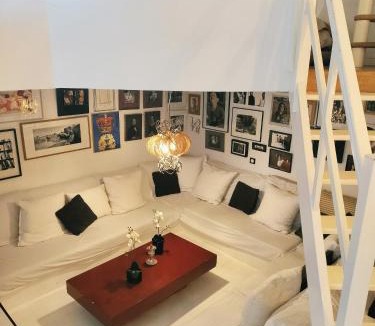 Epinettes Apartment | Maison Nomade Paris - MaisonNomadeChic