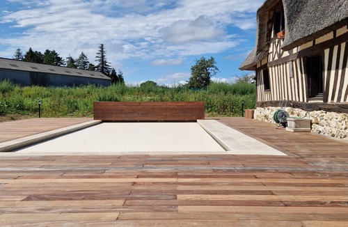 Saint-Pierre-du-Val House | Maison Normande Avec Piscine