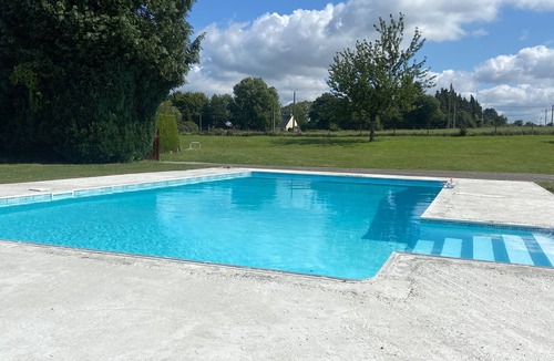 Valailles Cottage | Maison Normande AU Calme DS UN Hameau Jardin Avec Piscine