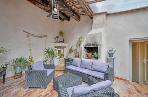 Chateauneuf-du-Pape House | Maison Peneloppe - Cœur Village - Terrasse & Clim