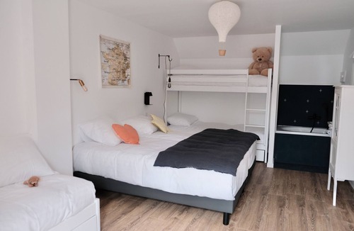 Plurien House | Maison Près des Sables, à 5mn des Sables dOr -10/12 Personnes