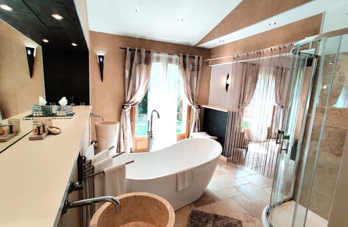 Grimaud House | Maison Prestige Roberto Geissini