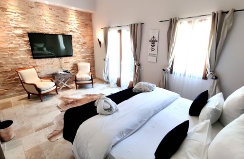 Grimaud House | Maison Prestige Roberto Geissini