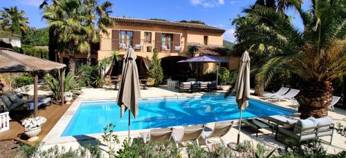 Grimaud Hotel | Maison Prestige Saint Tropez by Roberto Geissini
