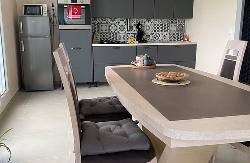 Le Blanc House | Maison Pro Le Blanc - 3 chambres (plus un canapé lit)