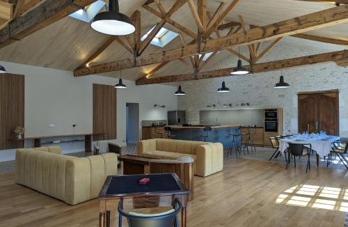 Gondeville Apartment | Maison Prunier