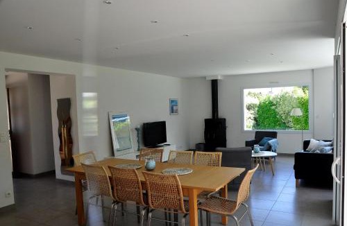 Saint-Lunaire Apartment | Maison Roche Blanche