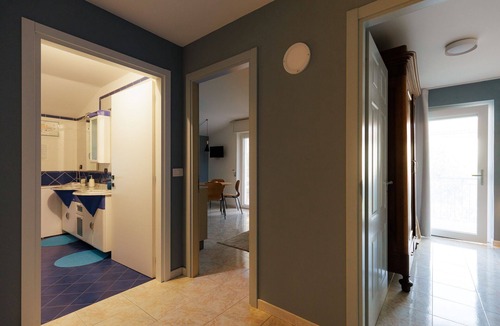 Borgofranco d'Ivrea Apartment | Maison Sabrina Apartment with Garden View