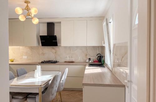 Pontault-Combault House | Maison spacieuse avec terrasse à Pontault-Combault