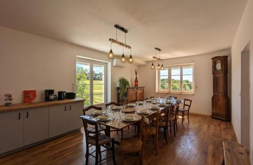 Montbron House | Maison spacieuse avec piscine privée, climatisation, Wi-Fi, animaux acceptés et parking - FR-1-653-268