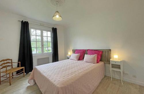Longny-au-Perche House | Maison spacieuse pour 15 personnes avec jardin et animaux admis - FR-1-497-206