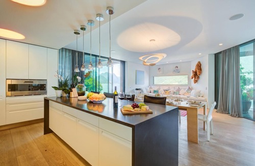 Paradiso Villa | Maison Sur l'Eau, Paradiso (Lugano), Switzerland