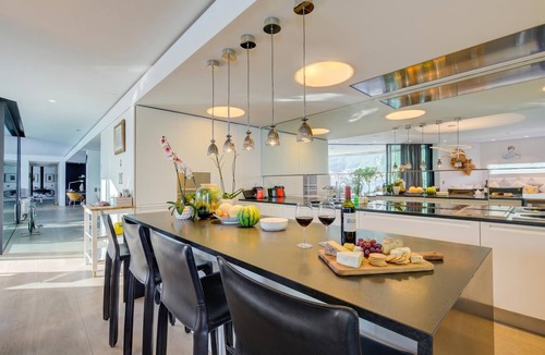 Paradiso Villa | Maison Sur l'Eau, Paradiso (Lugano), Switzerland