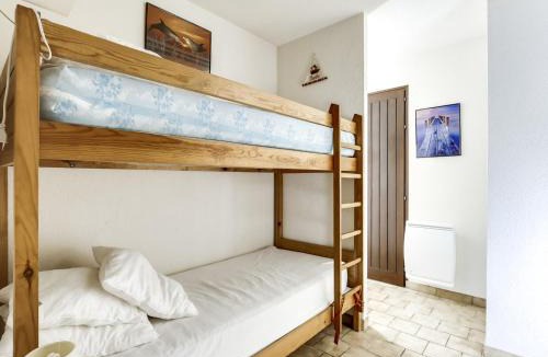 Biscarrosse Plage House | Maison T2 cabine à Biscarrosse Plage, proche des commerces et de la mer - FR-1-521-90