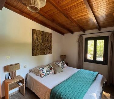 Mondragon Bed & Breakfast | Maison Terre de Lune