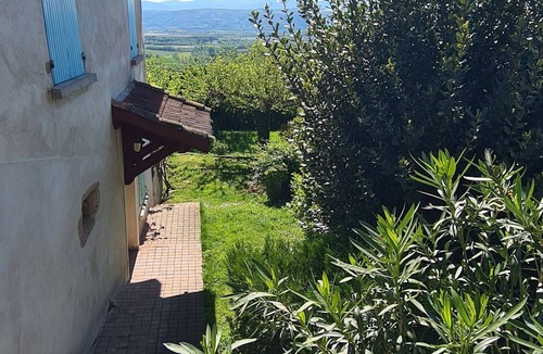 Albon House | Maison Type Provençale, Calme Sans vis à Vis, à 2 pas du Golf, Proche de Vienne