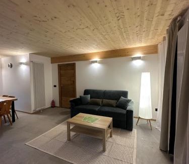 Champoluc Apartment | Maison ValGià