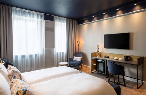 Bahnhofs- und Bismarckviertel Hotel | Maison Viktoria Augsburg
