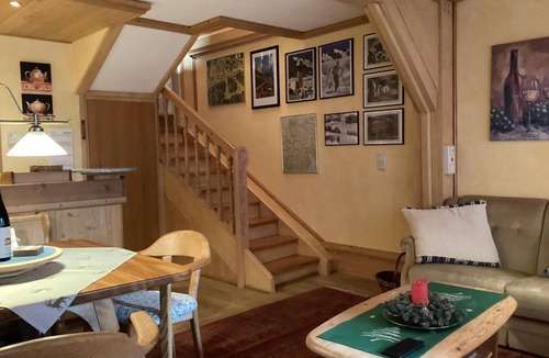 Vorauf Apartment | Maisonette-Ferienwohnung "Haus Rittersporn", 78 qm, 2 Schlafzimmer, überdachter Balkon