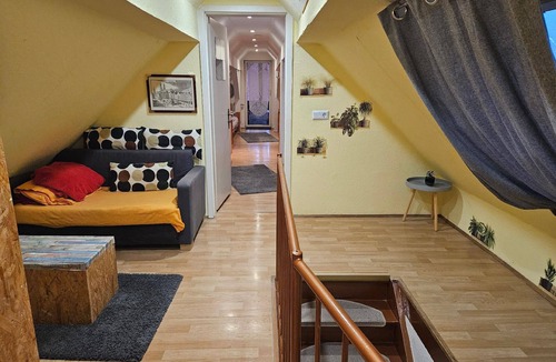 Ober-Morlen Apartment | Maisonette flat on the upper and top floor