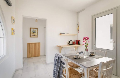 Naousa Villa | Maisonette whith amazing sea view.