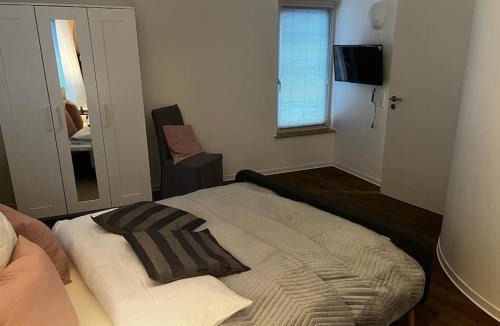 Mariaweiler-Hoven Apartment | Maisonette Wohnung mit Dachterrasse - keine Vermietung an Monteure No1
