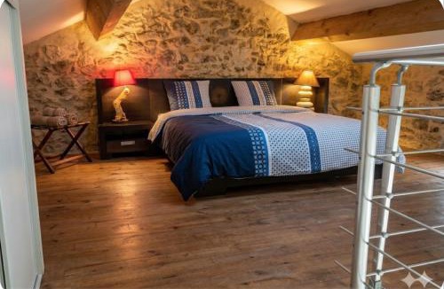 Saint-Victor-de-Malcap House | Maisonnette en pierre