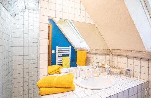 Remalard-en-Perche House | Maisonnette d hôte-Wifi-Le Perche
