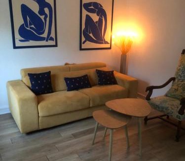 Plessis-Saint-Benoist Bed & Breakfast | Maisonnette rurale de charme