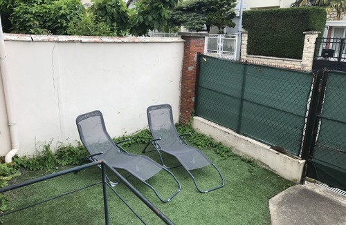 Eaubonne House | Maisonnette + garden Near Enghien les Bains Casino and racetrack