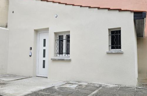Drancy House | Maisonnette Grande Hauteur Proche Paris & Stade De France