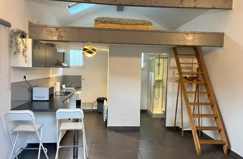 Begles Apartment | Maisonnette meublée à begles