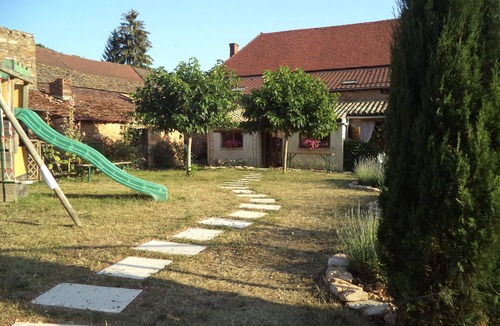 Etrigny Cottage | Maisonnette Mitoyenne Avec Jardin Dans un Petit Hameau Sympa,