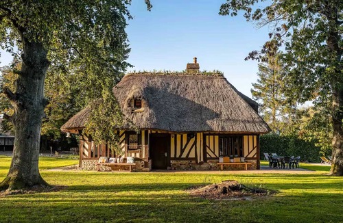 Ablon House | Maisons Pommes