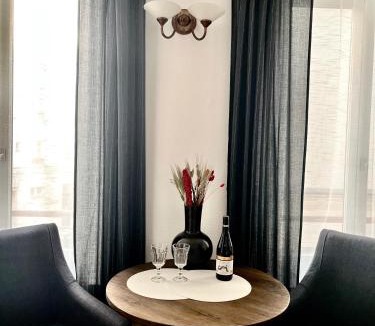 Quinze-Vingts Apartment | MaisonZen