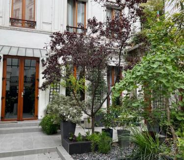 Quinze-Vingts Apartment | MaisonZen