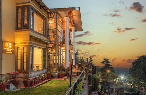 Dharamshala Villa | Majestic 3 BHK villa wth living area & stunning views near Dalai Lama Temple