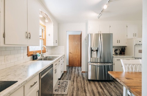 Richfield House | Majestic Abode l 4 miles to Airport & MOA l