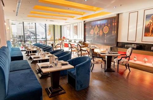 Bur Dubai Hotel | Majestic Central Hotel