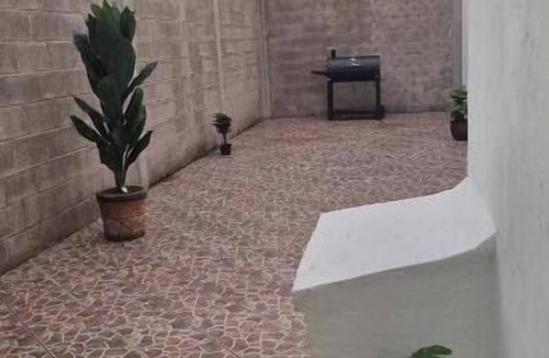 Zapopan House | MAJESTIC HOUSE EXPO 35 PEOPLE