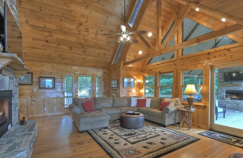 Raccoon Ridge Cabin | Majestic long range mountain views! Pet friendly! Bed & bath each level for privacy, gathering porch outdoor fireplace in Aska Adventure Area
