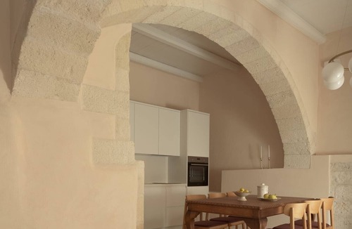 Old Town Rethymnon Villa | Majestic Rethymno Villa | Villa Helios Retreat | 3-Bedroom Luxury Residence | Historic Venetian Fountain Views | Private 65sqm Patio | Timeless Elegance & Modern Comfort | Prime Central Location