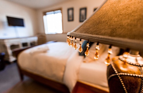 Glacier View Cabin | Majestic Valley Wilderness Lodge