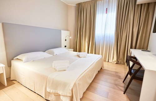Castenedolo Hotel | MajesticHouse Conference & Restaurant