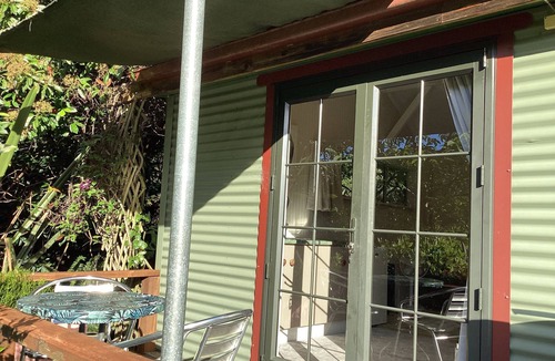 Makarora Apartment | Makarora Mountainview Studio, a tranquil retreat with magnificent mountain views